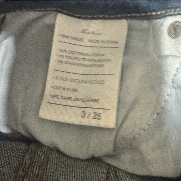 EUC KanCan MidRise Skinny Jeans Size 3/25 - Picture 6 of 6